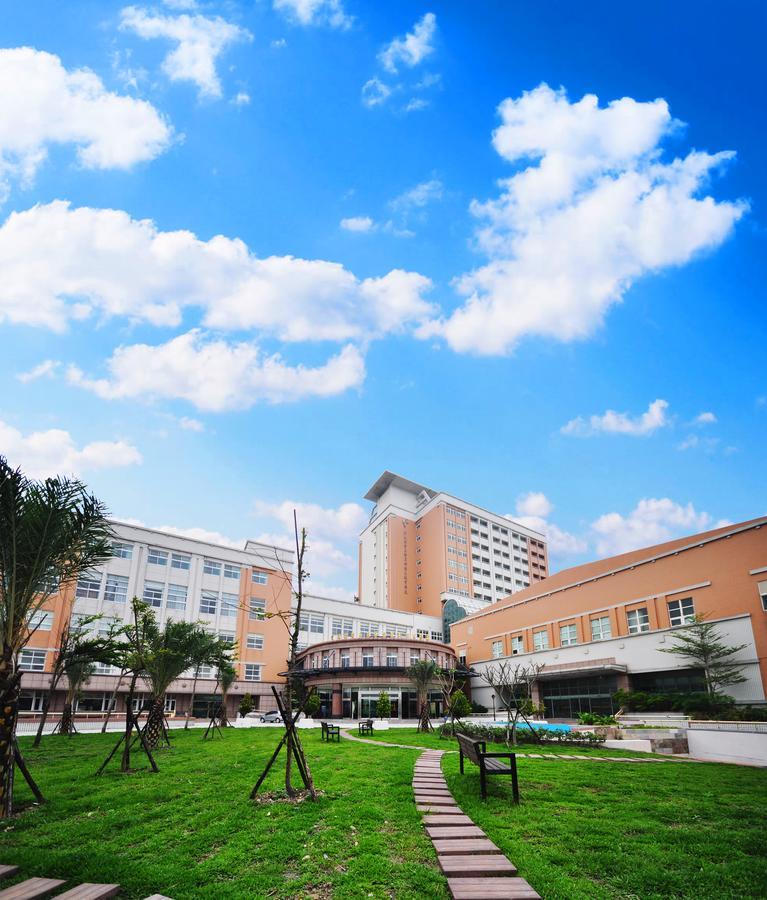 Uni-Resort Луканг Екстериор снимка