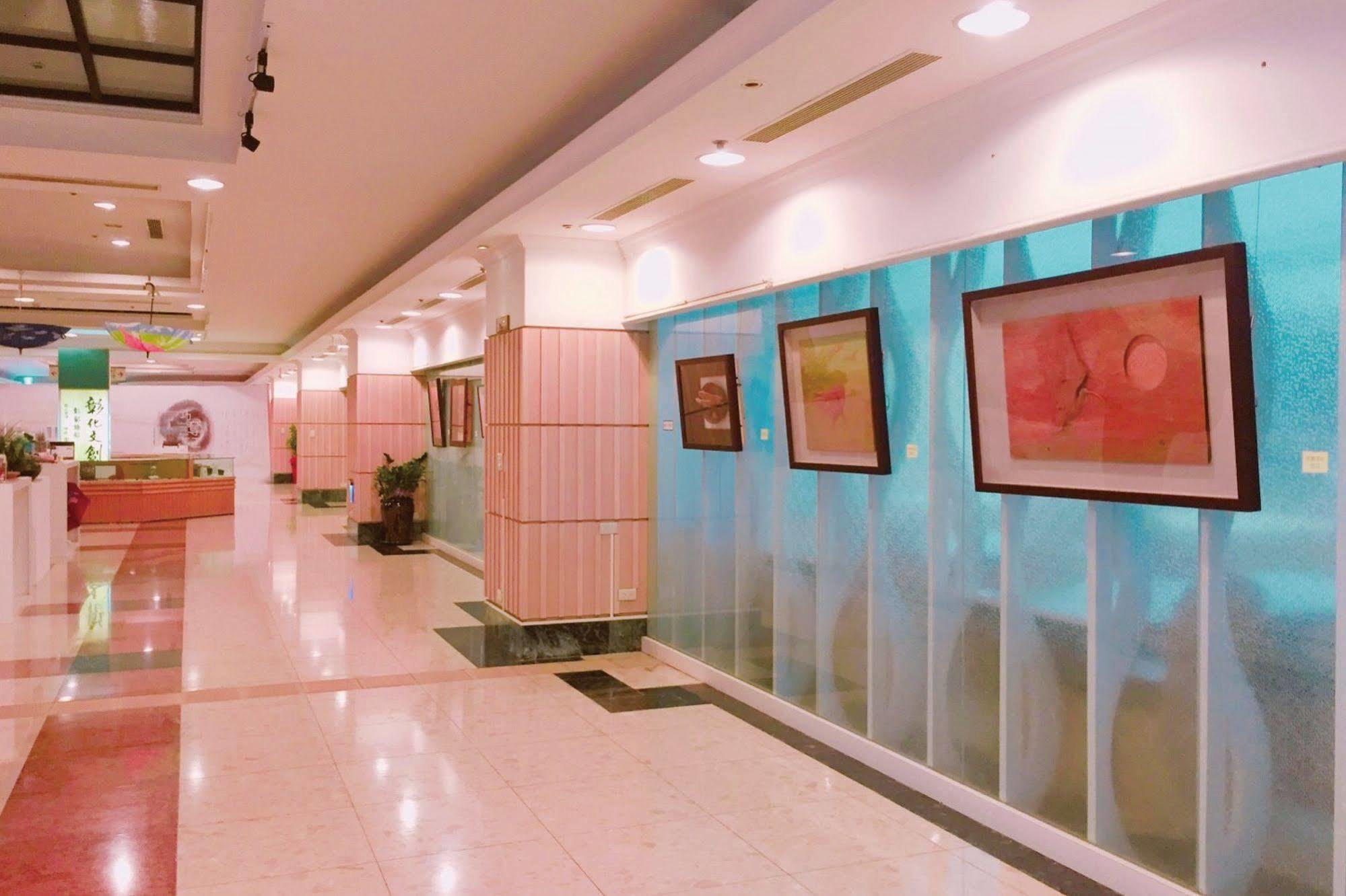 Uni-Resort Луканг Екстериор снимка